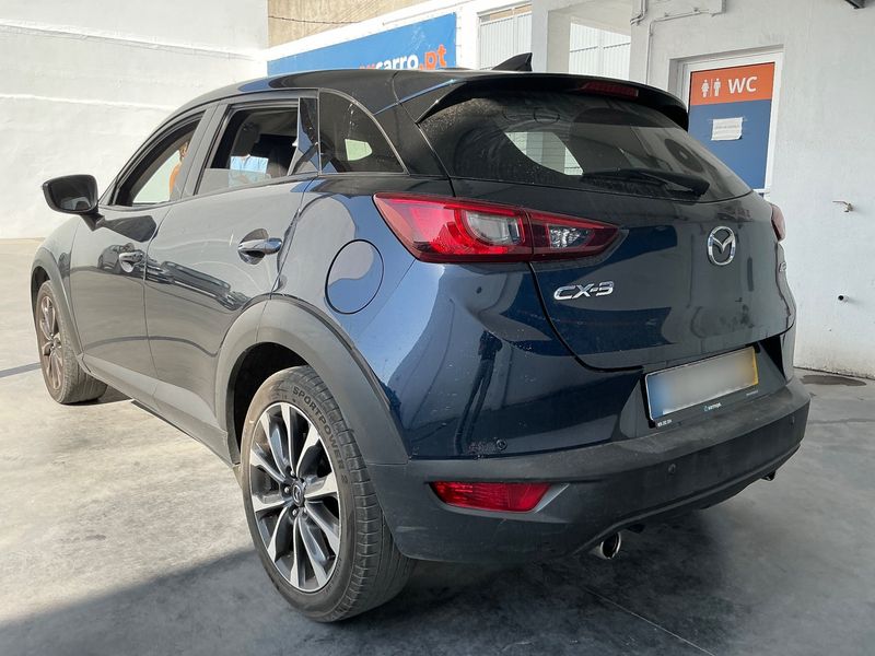 Mazda CX-3 1.8 Skyactiv-D Exclusive-Line — zdjęcie 3