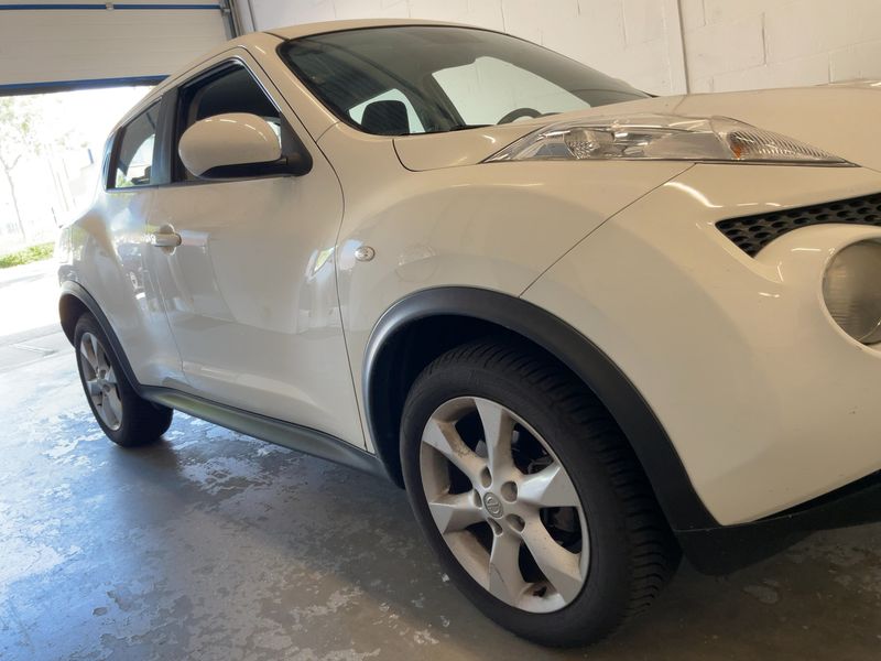 Nissan Juke 1.6 Tekna — zdjęcie 8