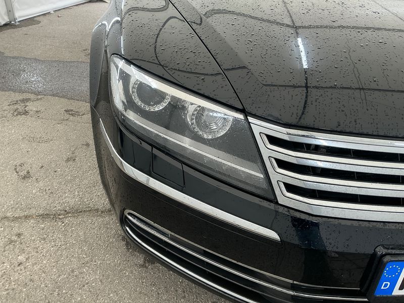 Volkswagen Phaeton 4.2 V8 4Motion 2015 – снимка 28