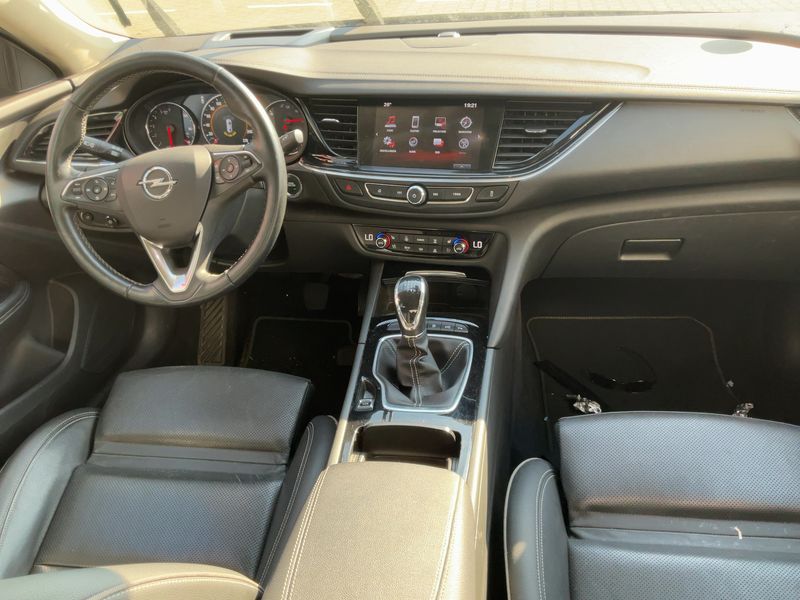 Opel Insignia Grand Sport 2.0 CDTI Innovation — zdjęcie 12