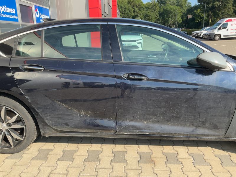 Opel Insignia Grand Sport 2.0 CDTI Innovation — zdjęcie 7