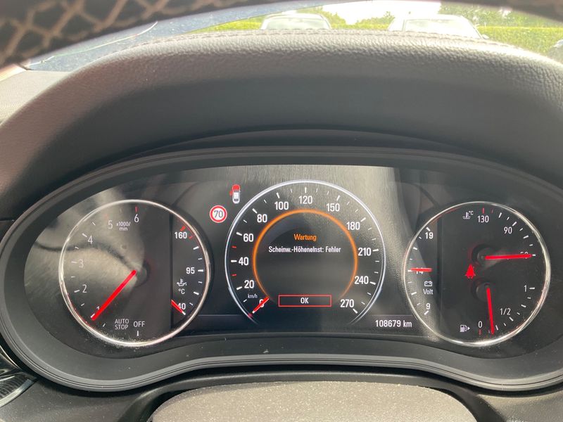 Opel Insignia Grand Sport 2.0 CDTI Innovation — zdjęcie 13