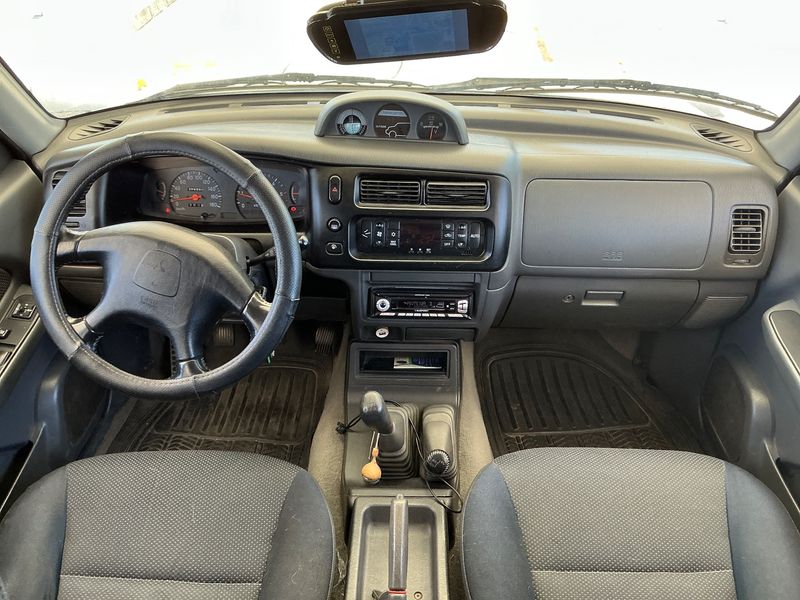 Mitsubishi L 200 2.5 TD American Sport 2500 — zdjęcie 12