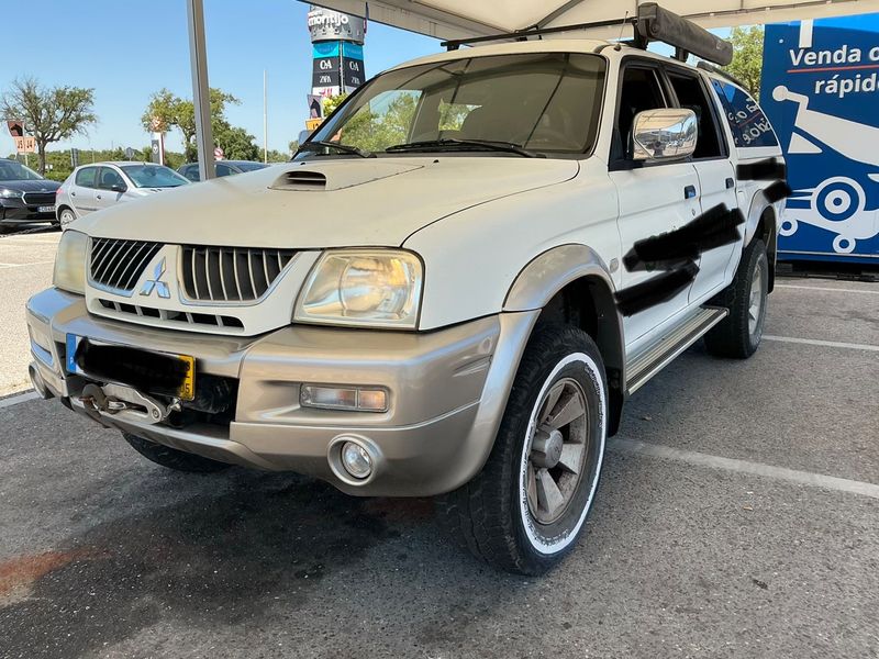 Mitsubishi L 200 2.5 TD American Sport 2500 — zdjęcie 2