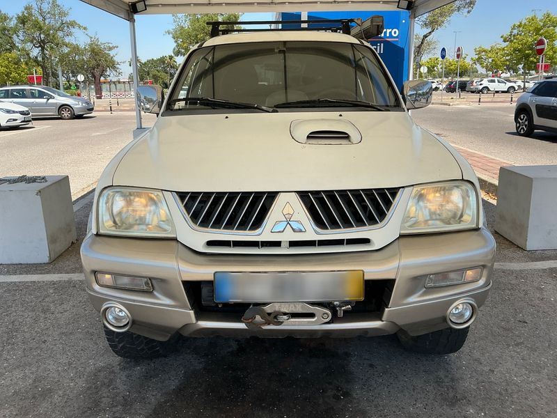 Mitsubishi L 200 2.5 TD American Sport 2500 — zdjęcie 9