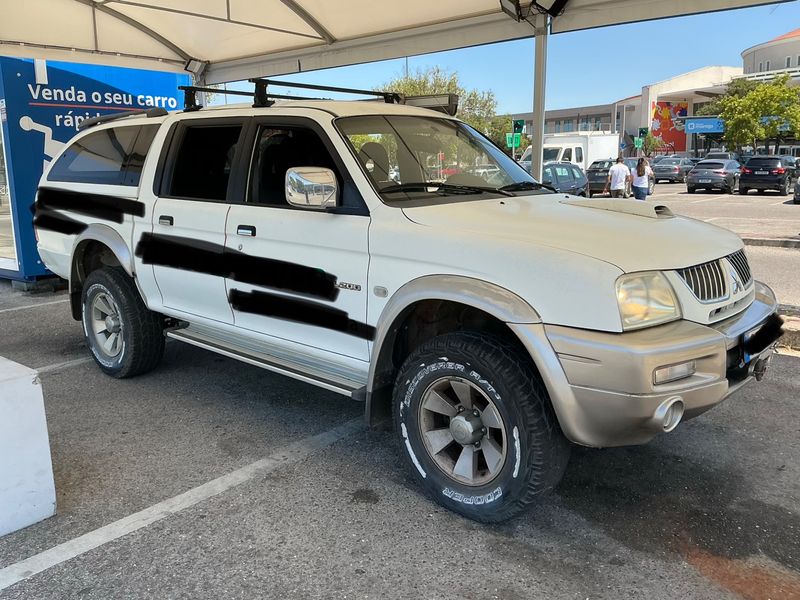 Mitsubishi L 200 2.5 TD American Sport 2500 — zdjęcie 8