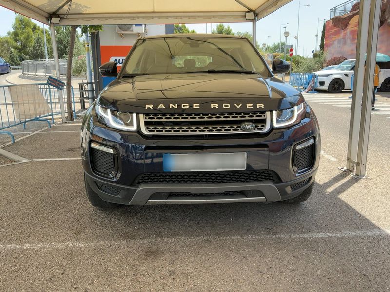 Land Rover Evoque 2.0 Td4 SE — zdjęcie 9