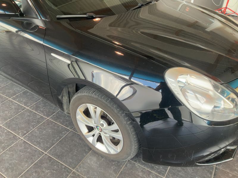 Alfa Romeo Giulietta 1.6 JTDM Distinctive — zdjęcie 8