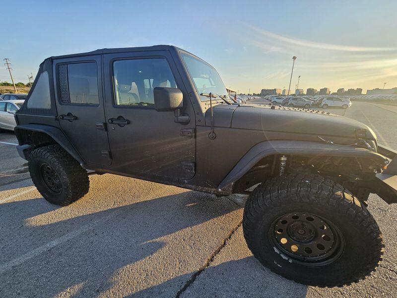 Jeep Wrangler Unlimited 2.8 CRD Sahara — zdjęcie 7