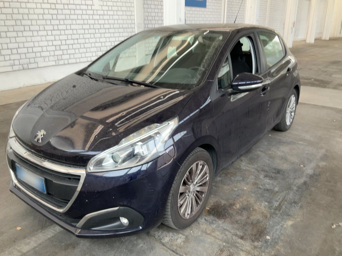 Peugeot 208 2016