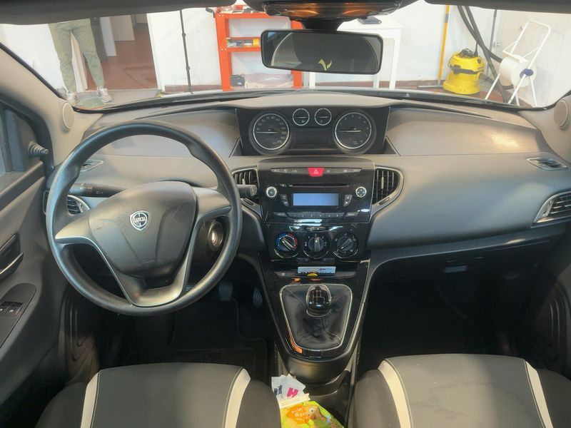 Lancia Ypsilon 1.2 Elefantino II — zdjęcie 12