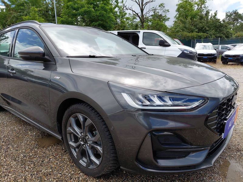 Ford Focus 1.5 TDCi EcoBlue ST-Line — zdjęcie 6