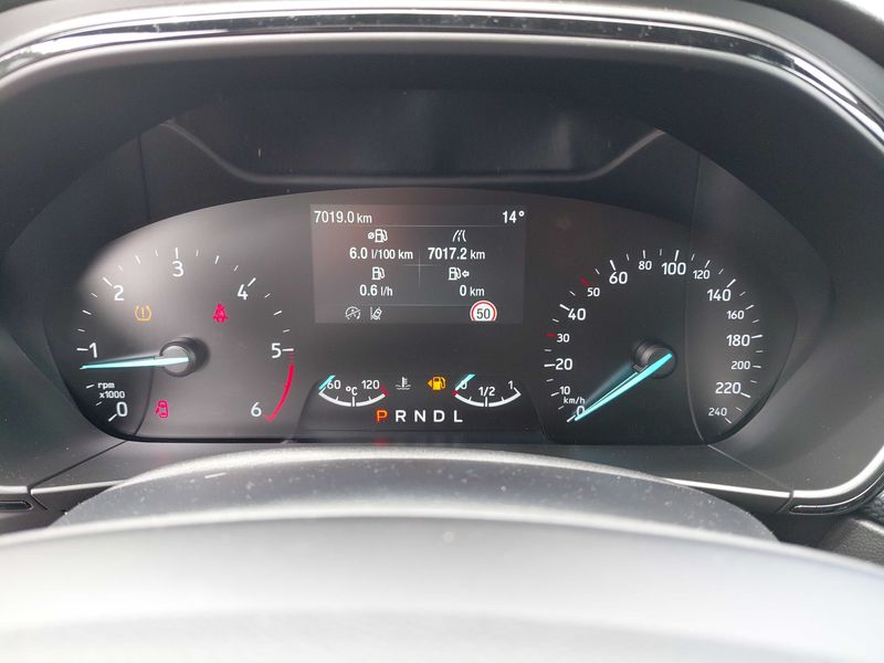 Ford Focus 1.5 TDCi EcoBlue ST-Line — zdjęcie 12