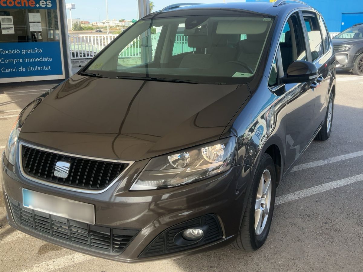 Seat Alhambra 2014 — photo 1