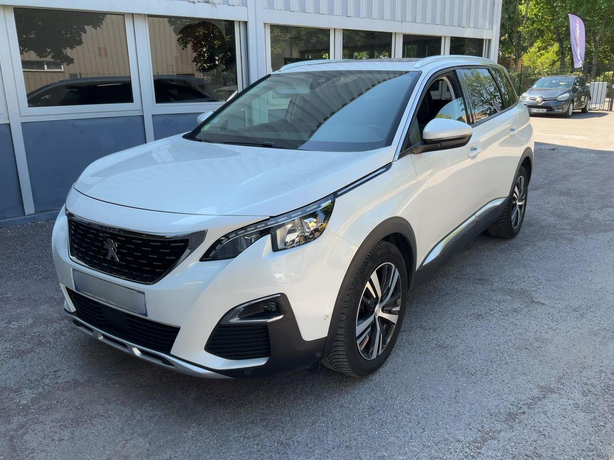 Peugeot 5008 2017