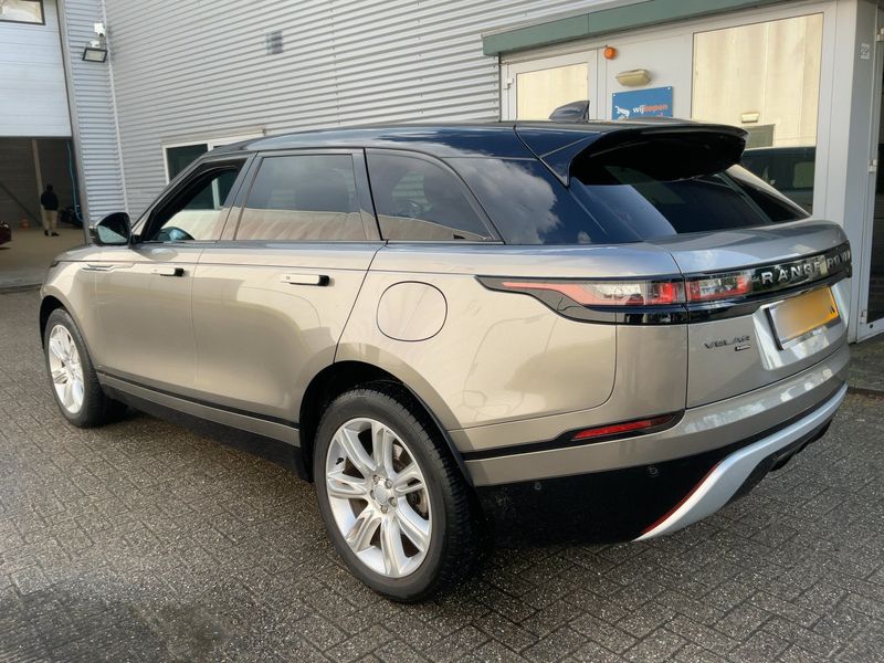 Land Rover Range Rover Velar P400e Plug-in Hybrid R-Dynamic — zdjęcie 3