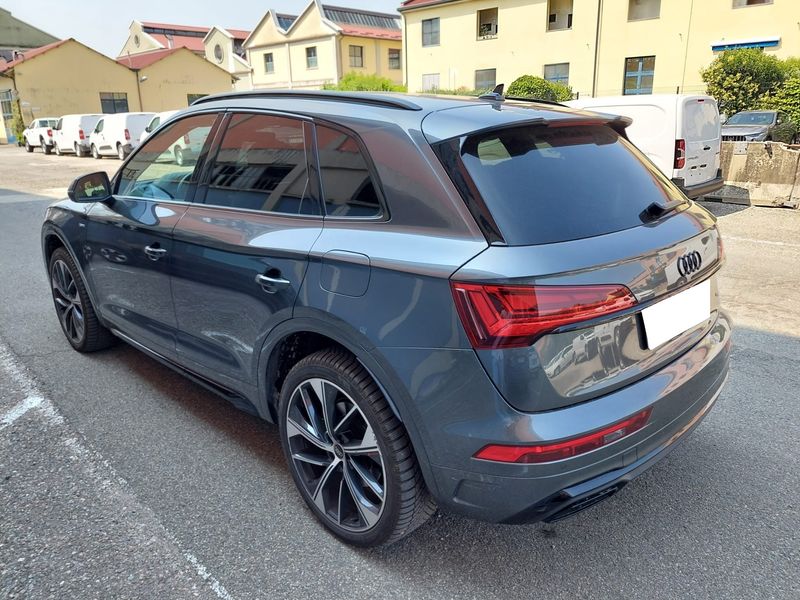 Audi Q5 50 TFSIe quattro S line — zdjęcie 3