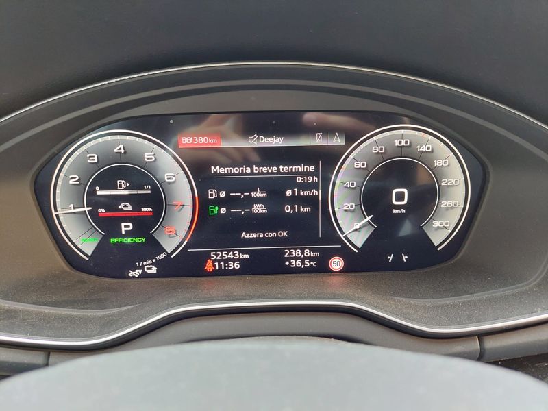 Audi Q5 50 TFSIe quattro S line — zdjęcie 11