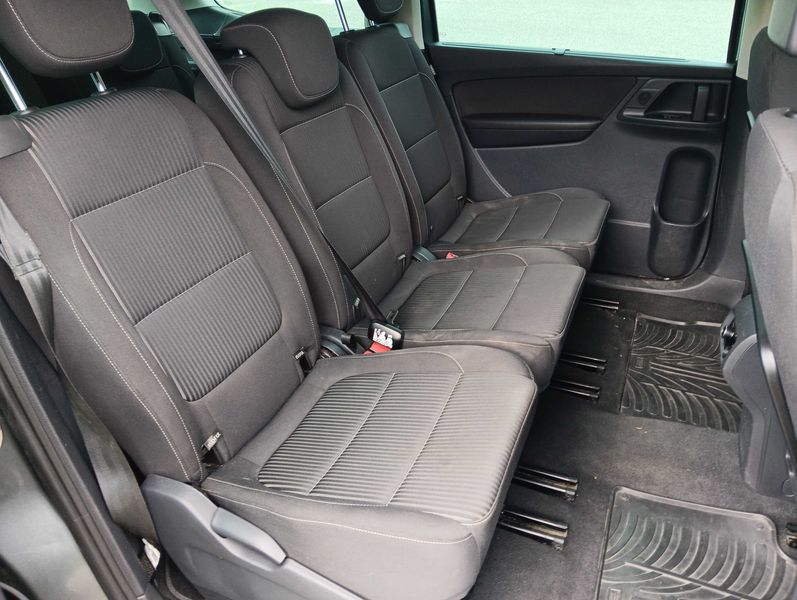 Seat Alhambra 2.0 TDI Style Allrad — zdjęcie 13