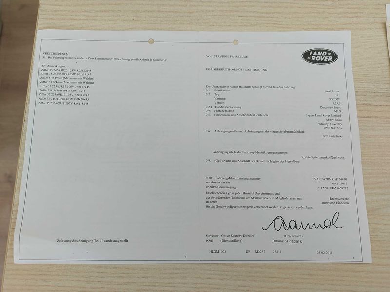 Land Rover Discovery Sport 2.0 Td4 HSE Luxury — zdjęcie 18