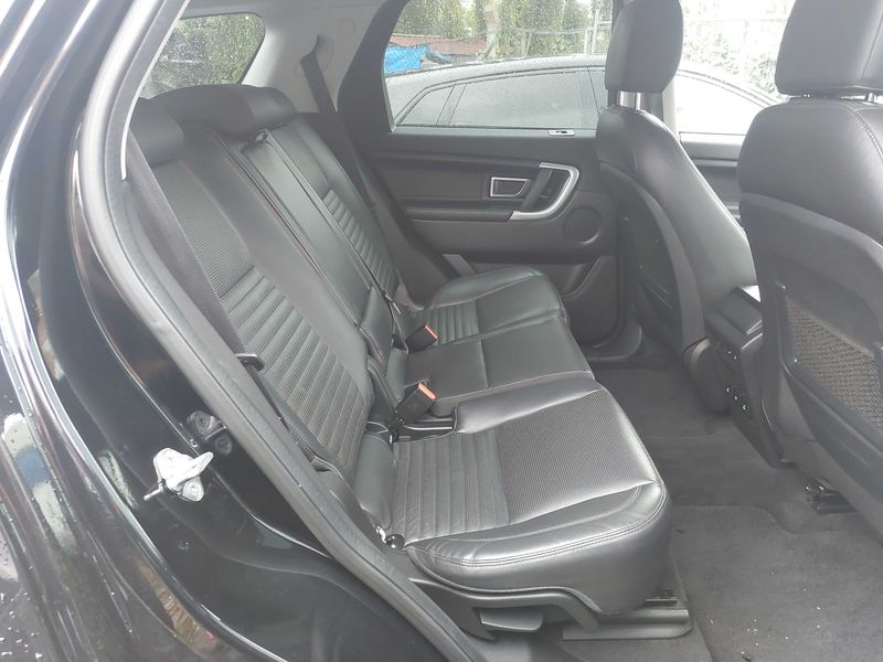 Land Rover Discovery Sport 2.0 Td4 HSE Luxury — zdjęcie 14