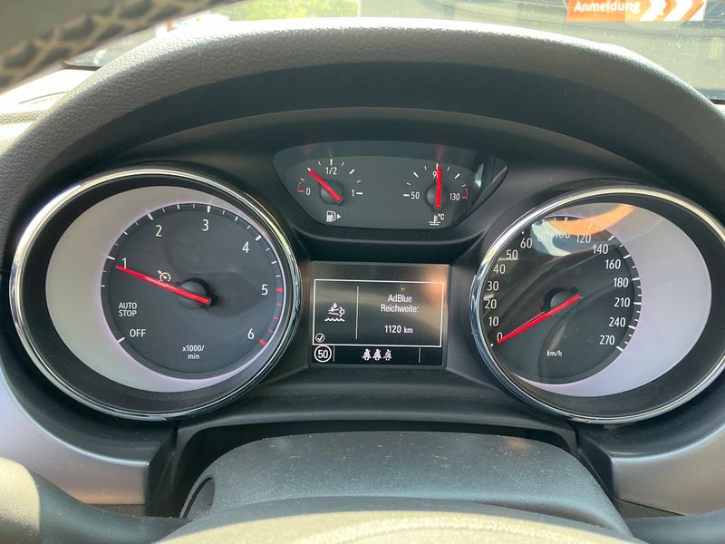 Opel Astra 1.6 CDTI Edition Start/Stop 2019 – снимка 19