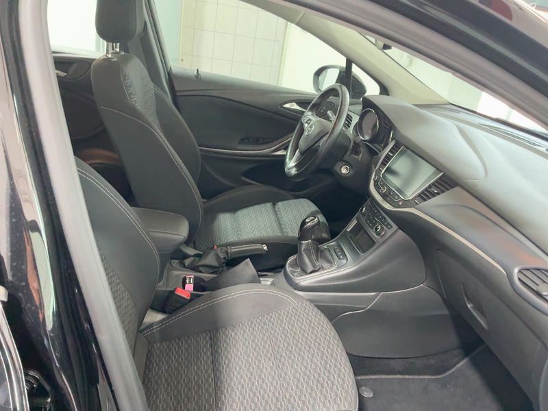 Opel Astra 1.6 CDTI Edition Start/Stop 2019 – снимка 17