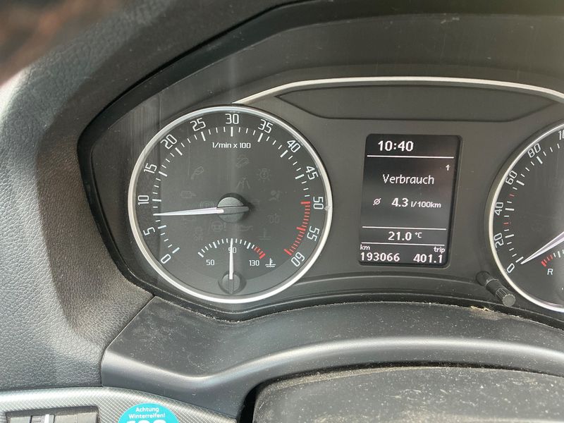 Skoda Octavia 2.0 TDI Elegance 2012 – снимка 19
