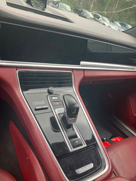 Porsche Panamera 4 E-Hybrid — zdjęcie 11