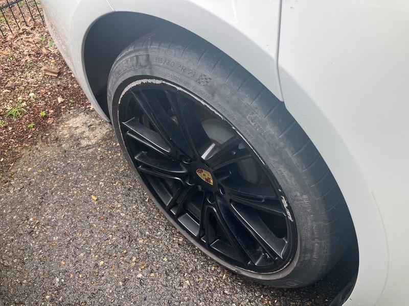 Porsche Panamera 4 E-Hybrid — zdjęcie 20