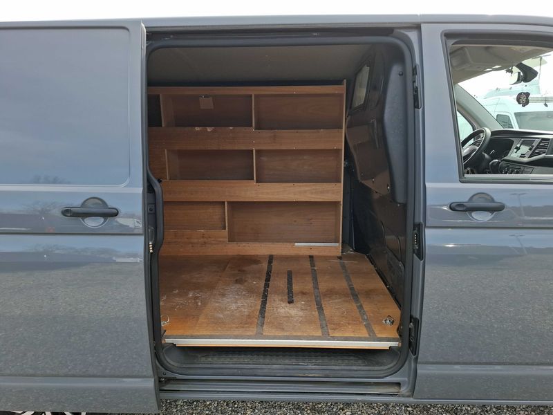 Volkswagen T6 Transporter 2.0 TDI Kasten FWD — zdjęcie 13
