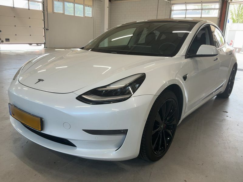 Tesla Model 3 Long Range Dual Long Range Dual AWD