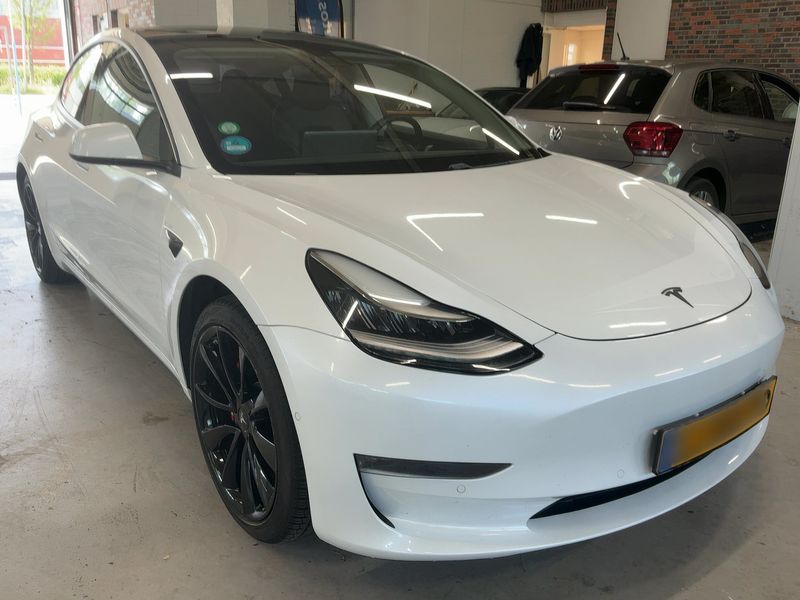 Tesla Model 3 Long Range Dual Long Range Dual AWD — zdjęcie 8