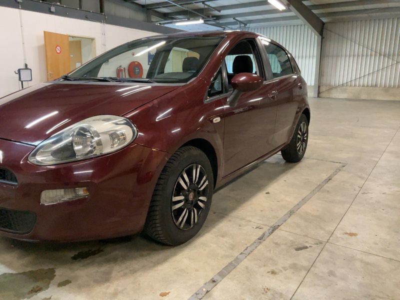 Fiat Punto 0.9 More 2012 – снимка 2