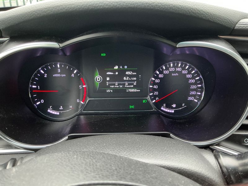 Kia Optima 1.7 CRDi ActivePro — zdjęcie 13