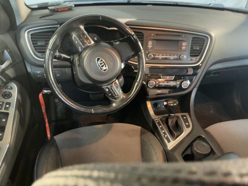 Kia Optima 1.7 CRDi ActivePro — zdjęcie 12