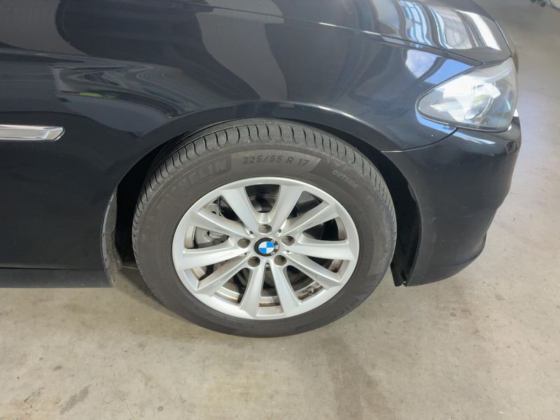 BMW 5er 520d 2015 – снимка 11