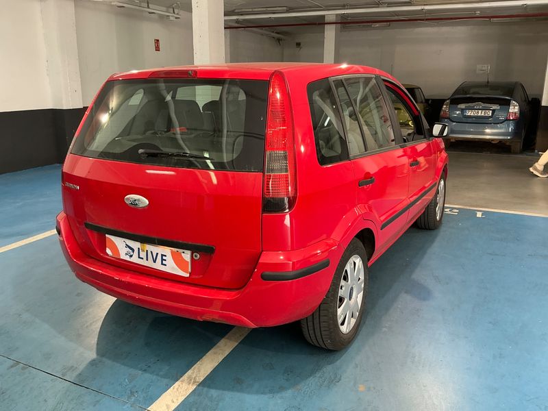 Ford Fusion 1.6 Elegance — zdjęcie 2