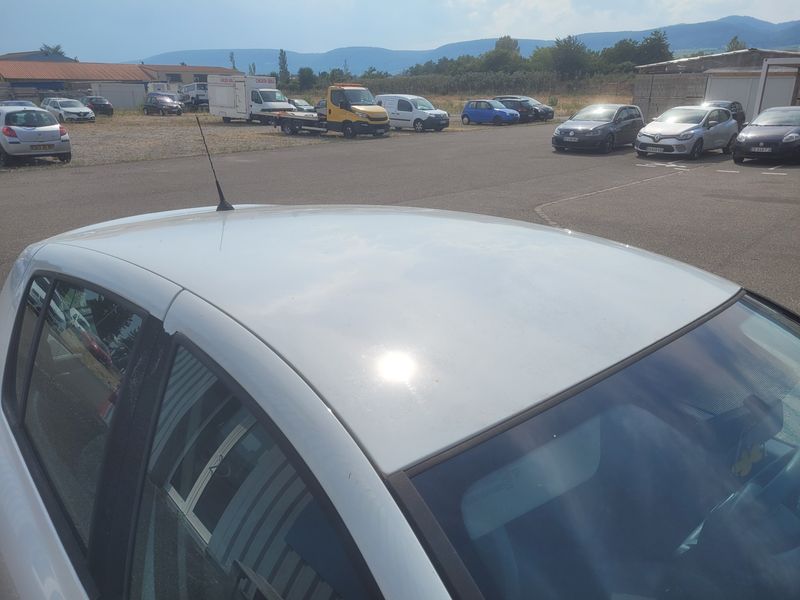 Renault Clio 1.5 dCi Expression Clim 2011 – снимка 13
