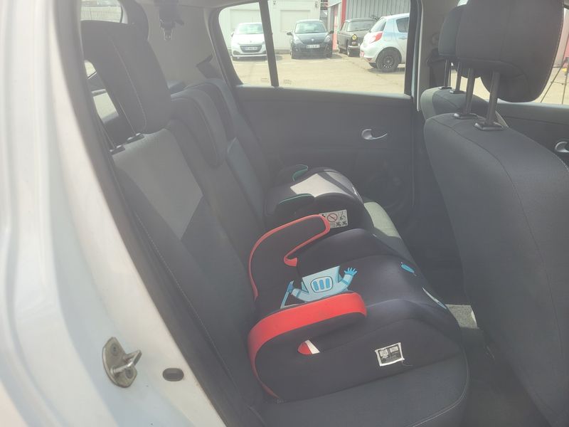 Renault Clio 1.5 dCi Expression Clim 2011 – снимка 19