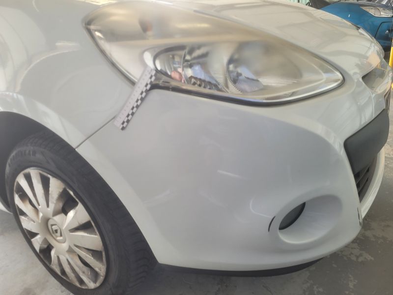 Renault Clio 1.5 dCi Expression Clim 2011 – снимка 32