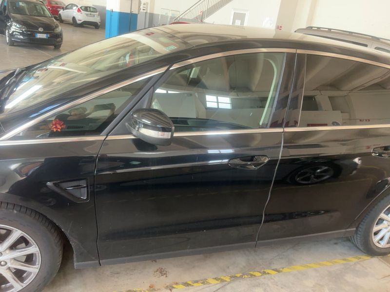 Ford S-Max 2.0 TDCi Titanium 2016 – снимка 4