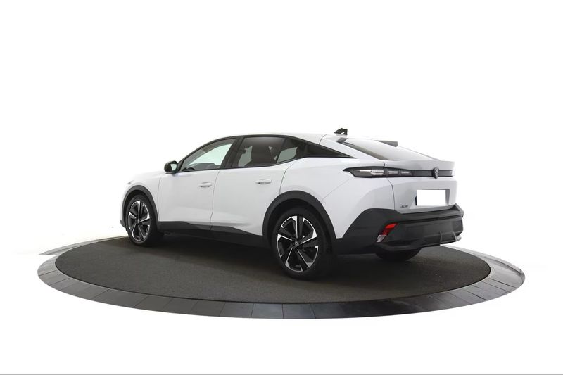 Peugeot 408 1.2 Mild-Hybrid Allure — zdjęcie 2