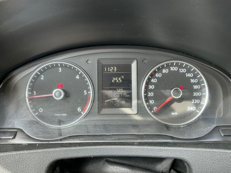 Volkswagen T5 Transporter 2.0 TDI Kasten — zdjęcie 13
