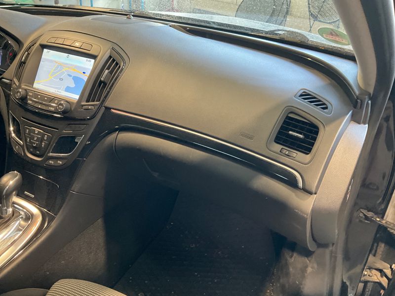 Opel Insignia Sports Tourer 1.6 CDTI DPF Innovation 2016 – снимка 30
