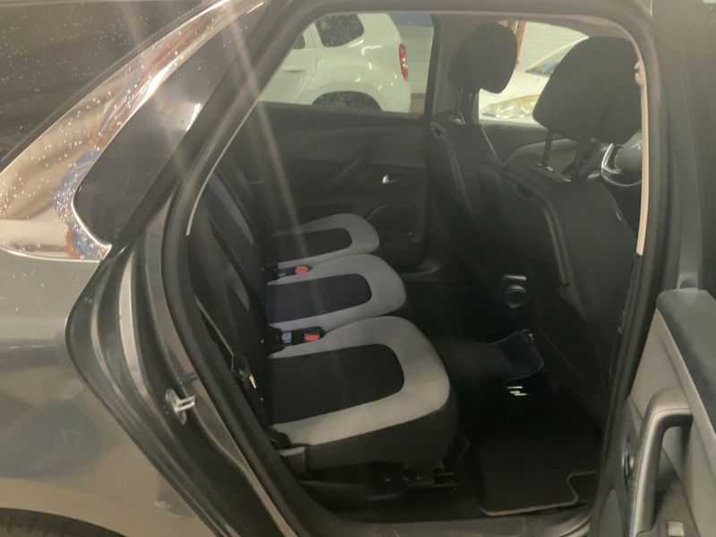 Citroen C4 Picasso 1.6 Blue-HDi Intensive — zdjęcie 14