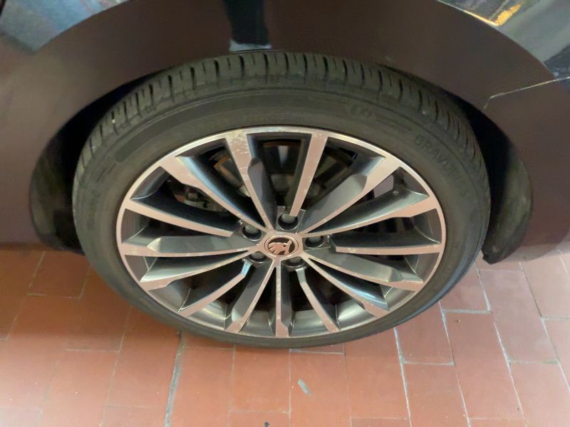 Skoda Superb 2.0 TDI Laurin & Klement 4x4 2016 – снимка 5