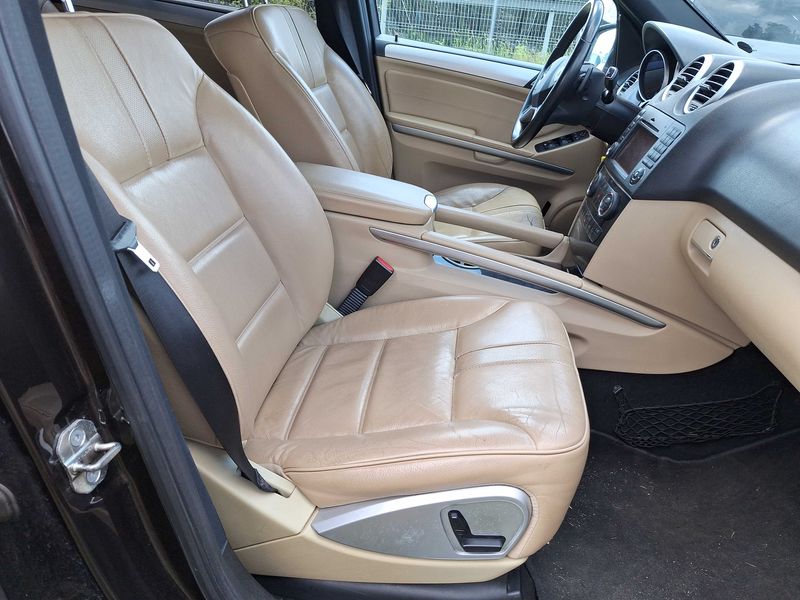 Mercedes-Benz M-Klasse ML 300 CDI 4Matic BlueEfficiency — zdjęcie 10