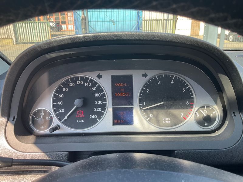 Mercedes-Benz A-Klasse A 200 Avantgarde — zdjęcie 4