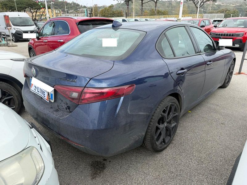 Alfa Romeo Giulia 2.2 JTDM B-Tech — zdjęcie 5